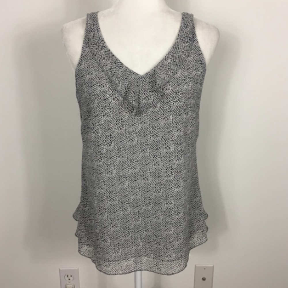 Cabi Grey And Black Speckled Ruffle Flutter Tank - image 1
